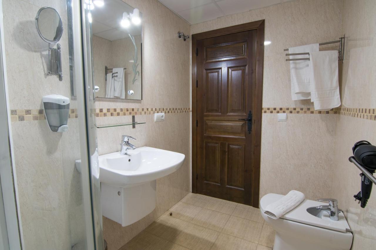 Tuguest Gracia Apartments กรานาดา ภายนอก รูปภาพ